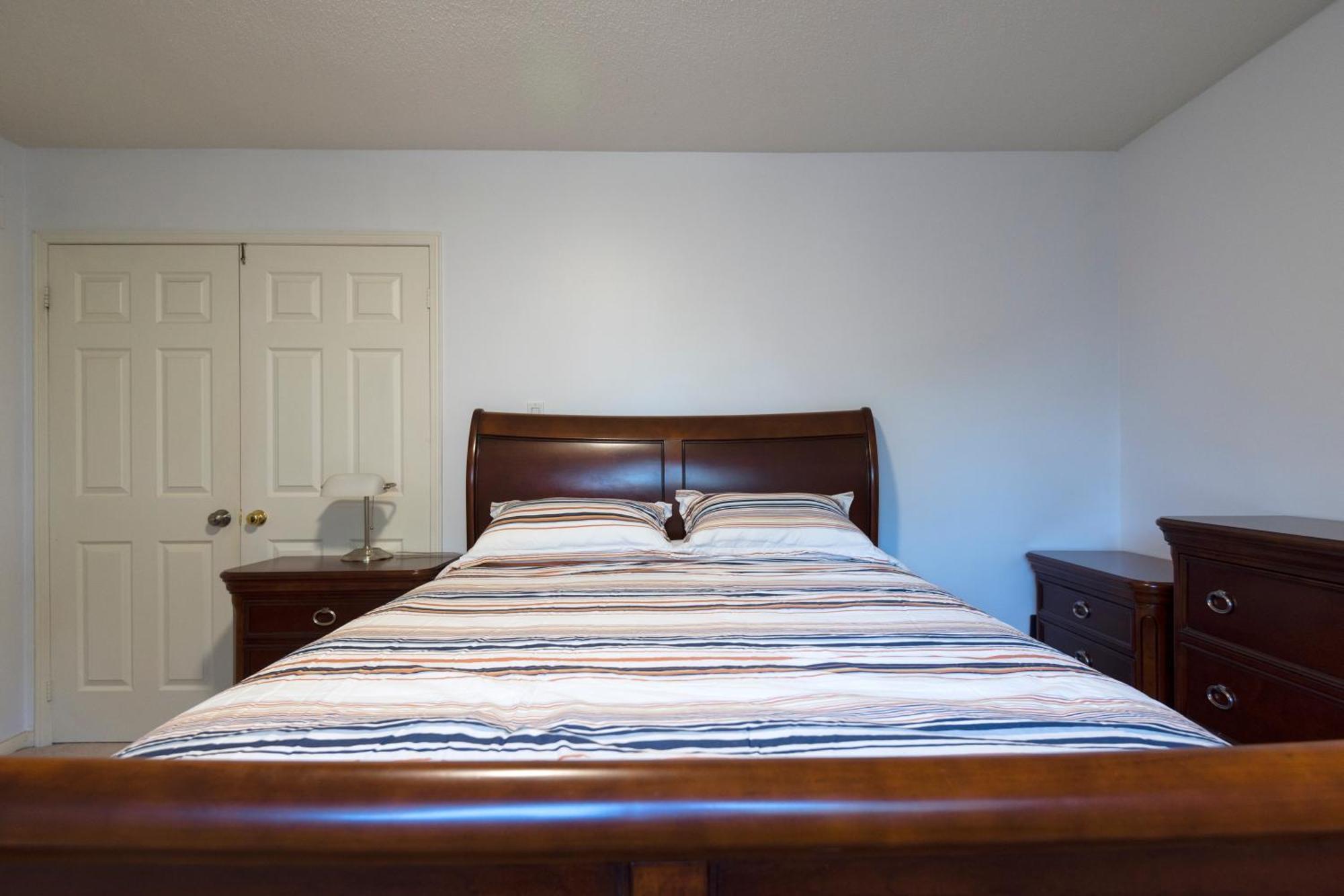 The Comfort Stay At City Of Pickering Exterior photo